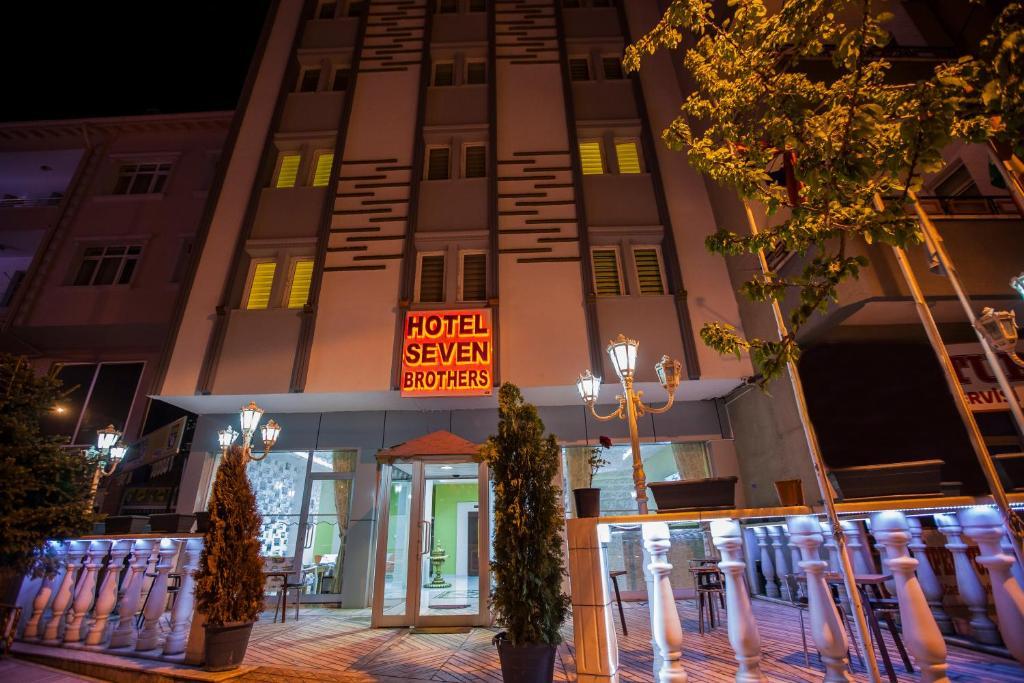 Hotel Seven Brothers Nevşehir Esterno foto